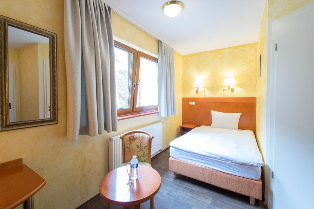 Hotel Aux Tanneries De Wiltz Exterior foto