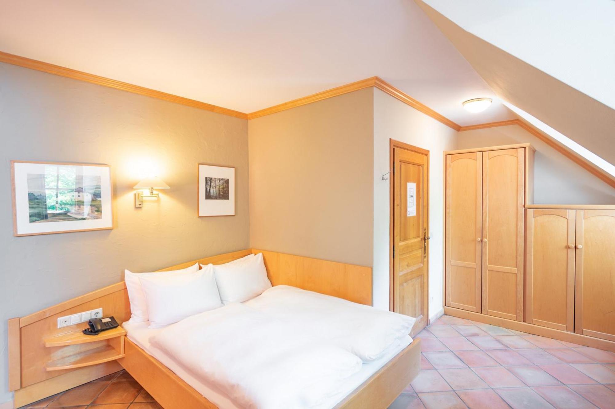 Hotel Aux Tanneries De Wiltz Exterior foto